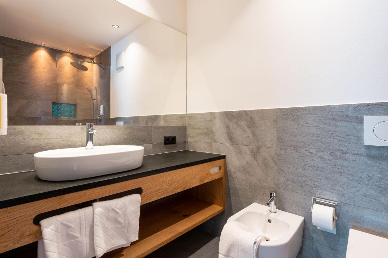 Apartments Hermann'S San Candido Exterior foto